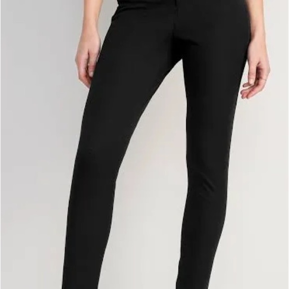 Old Navy black High-Waisted Pixie Skinny Ankle Pants *2 pairs
